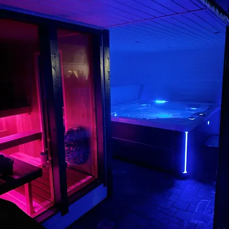 Okon Wellness Ogrodek, Luksusowy Dom, Jacuzzi Z Hydromasazem I Sauna. 펜션 *