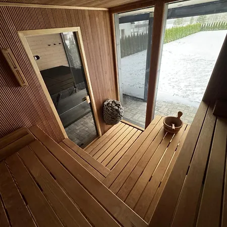 Okon Wellness Ogrodek, Luksusowy Dom, Jacuzzi Z Hydromasazem I Sauna. Klusy